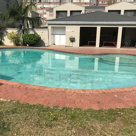 Durban Beach Getaway - Summersands, Inverter For Load Shedding, Free Wifi & Free Parking Exterior photo