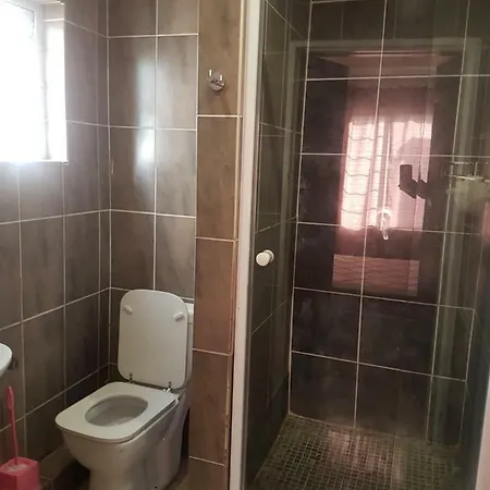 Durban Beach Getaway - Summersands, Inverter For Load Shedding, Free Wifi & Free Parking Exterior photo