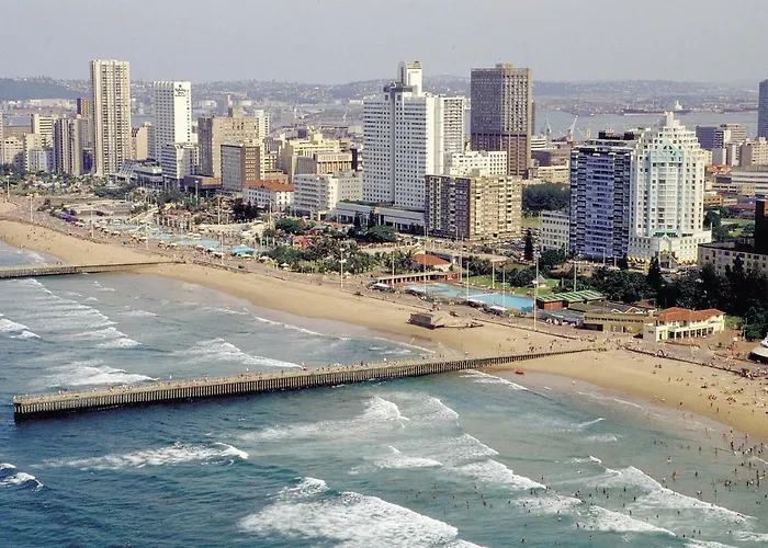Durban Beach Getaway - Summersands, Inverter For Load Shedding, Free Wifi & Free Parking