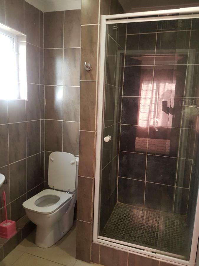 Getaway - Summersands, Inverter For Load Shedding, Free Wifi & Free Parking Durban